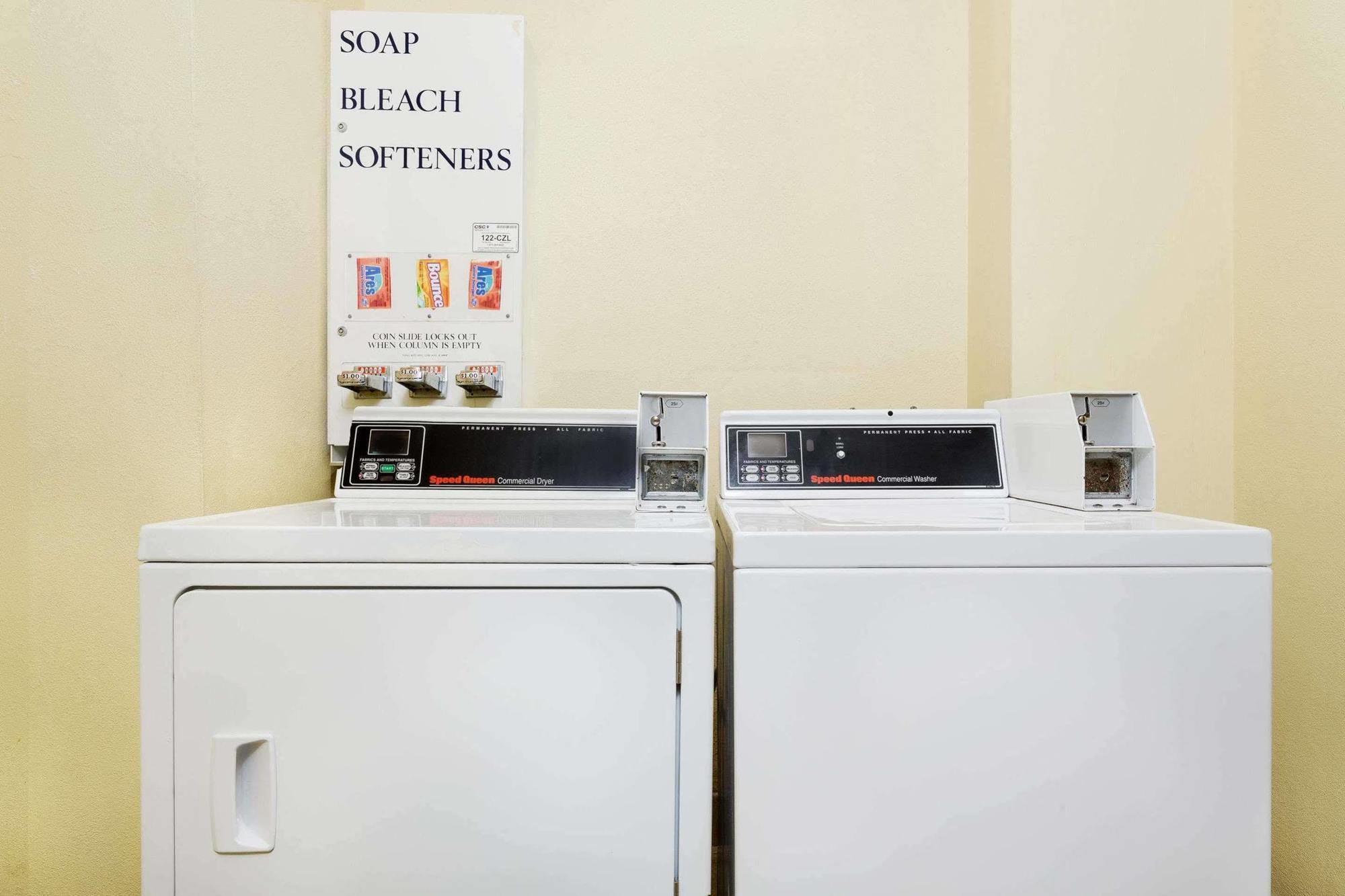 ซูเปอร์ 8 บาย วินด์แฮม เซนต์ออกัสติน Motel ภายนอก รูปภาพ
